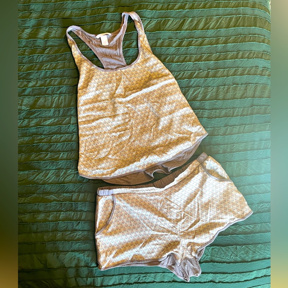 VS mermaid pjs/lounge set